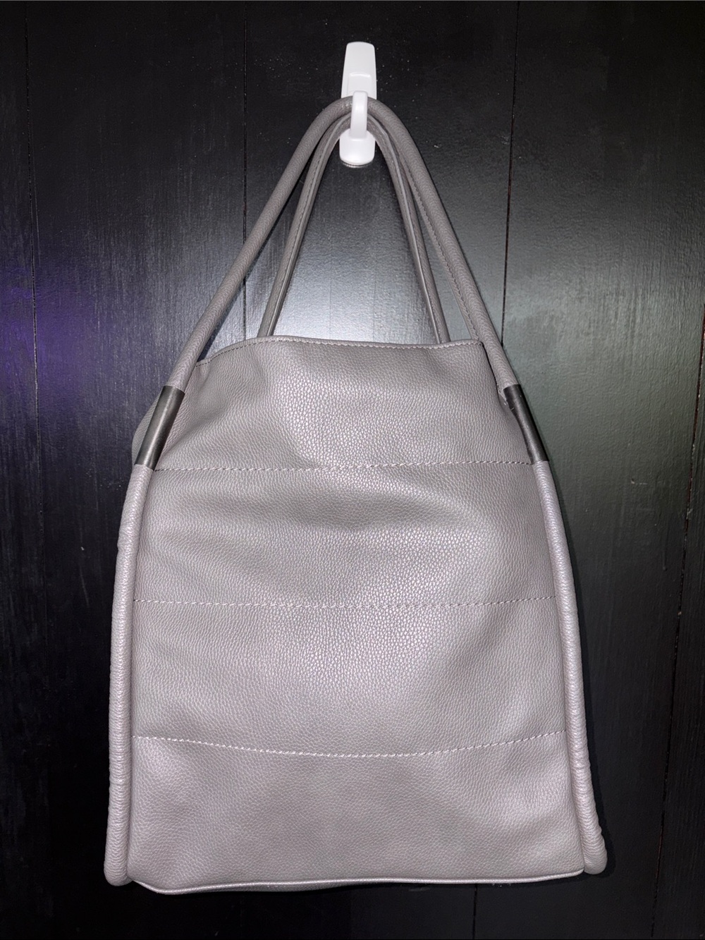 🩶 Neiman Marcus Gray Pebbled Faux Leather Lined Tote Bag